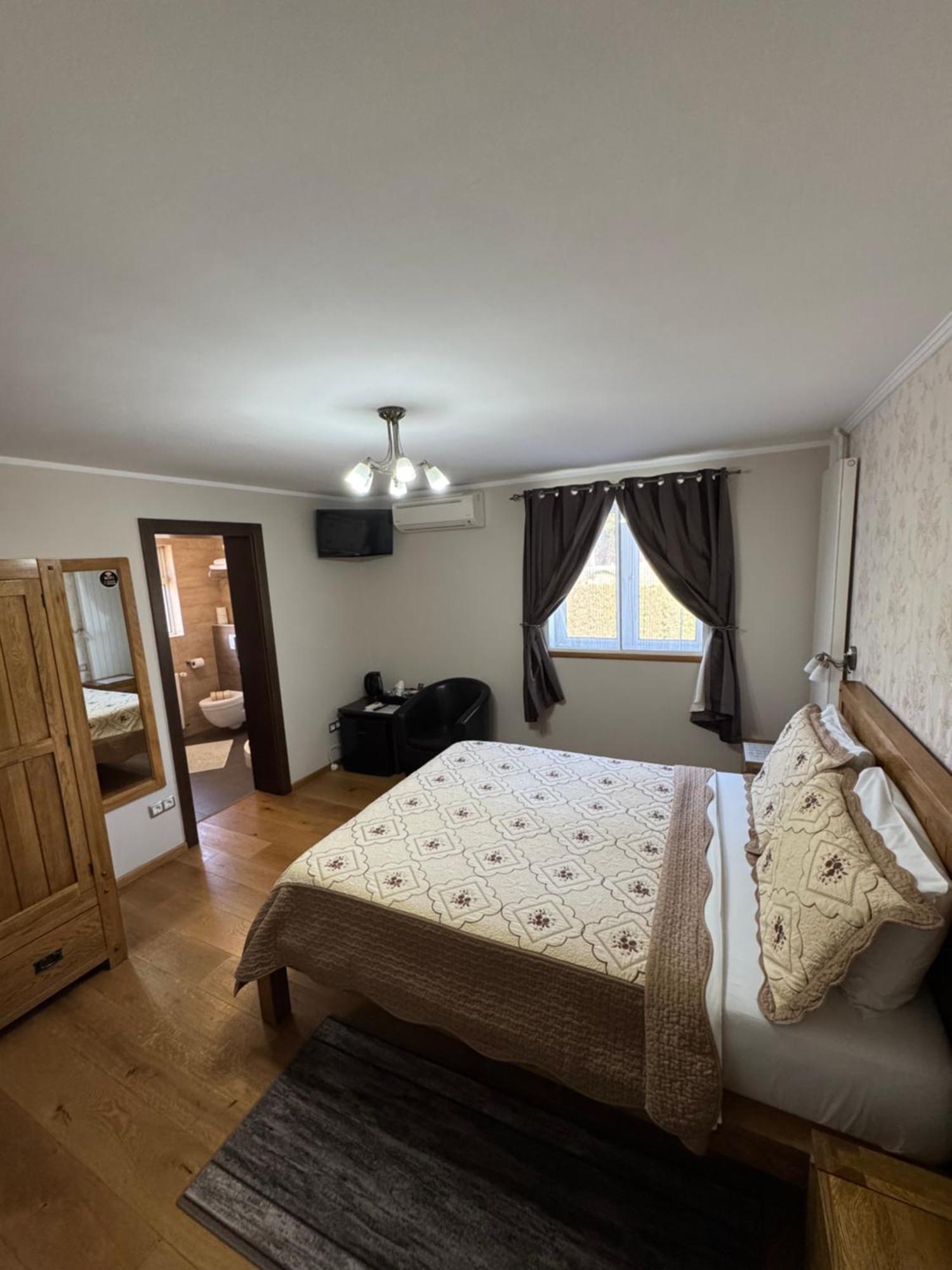 B&B Millenium House Plitvička Jezera Exterior foto